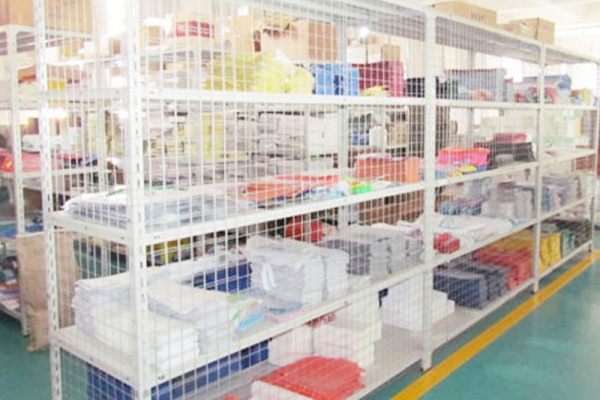 Self-adhesive labels in the medical field - medical identification labels