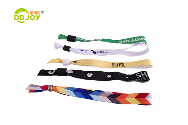 Cheap Custom One Direction Lock Cloth Polyester Fabric Wristbands For Festival & Events