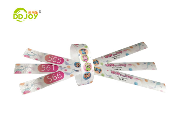 Custom Logo Printed Bracelet Waterproof Paper Tyvek Wristbands For Event Party Supplies