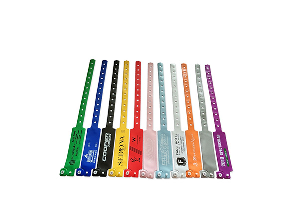 Double-Vinyl wristband